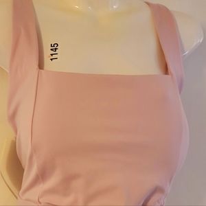 Seamless sports bra